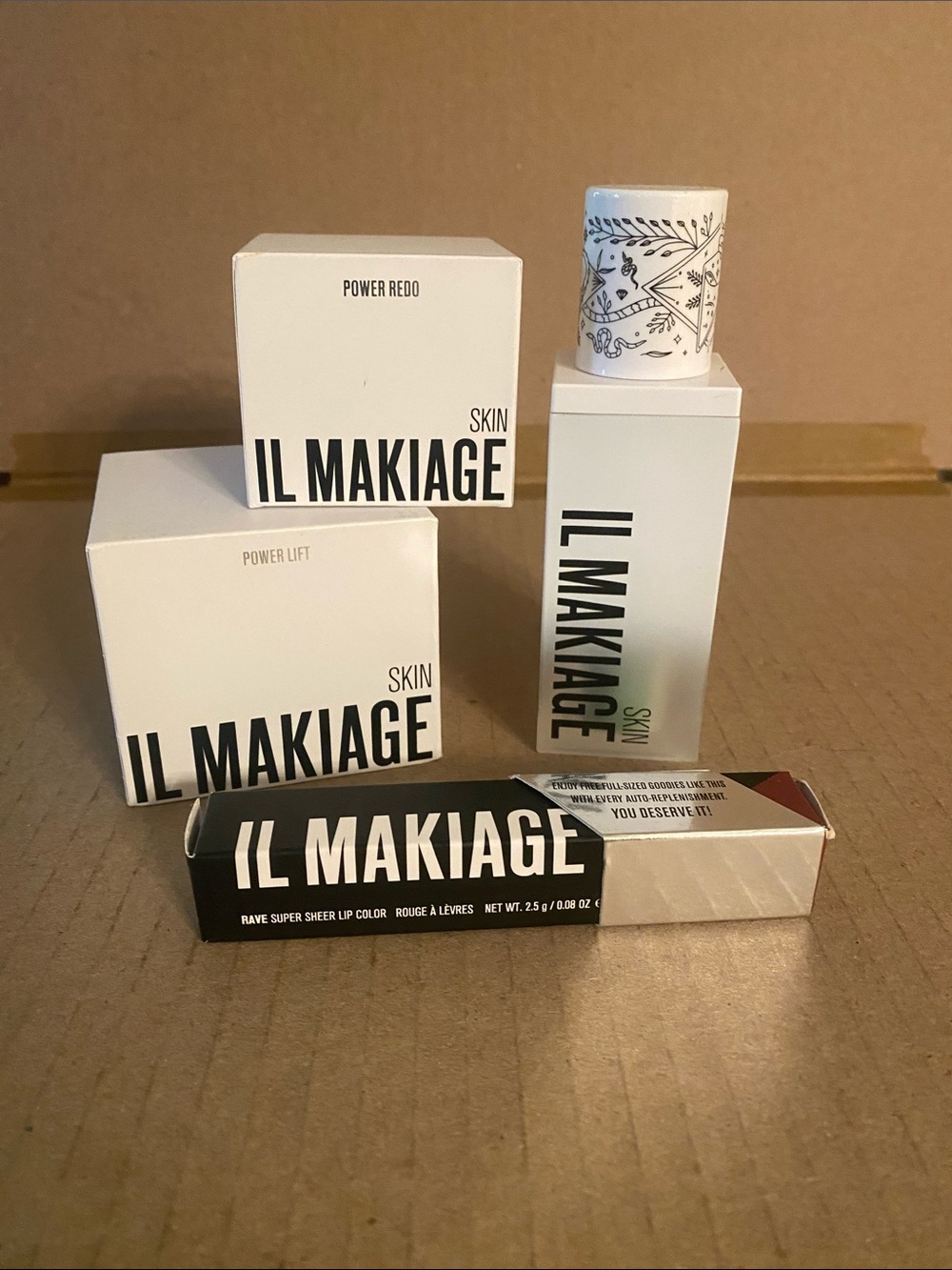 IL MAKIAGE LIFT REDO SKIN SET
